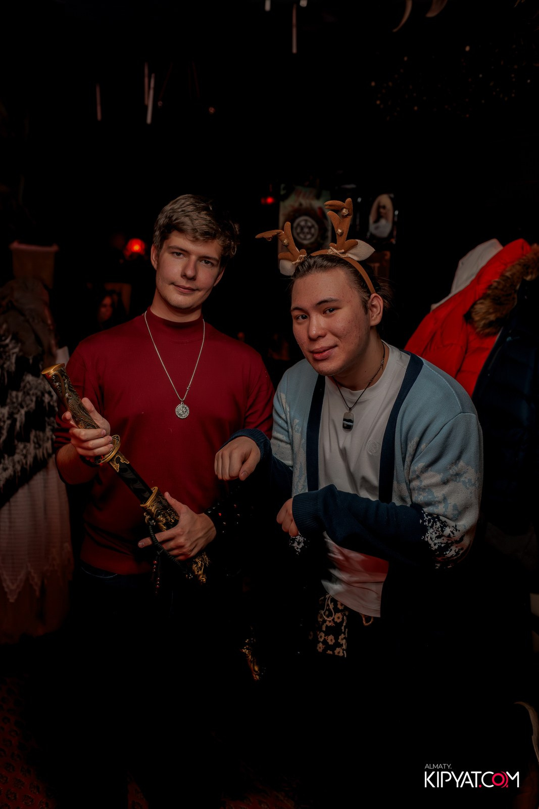 MERRY CREEPYSTMASS AND SPOOKY NEW YEAR — QUEEN OF THE DARKNESS BAR. КИПЯТКОМ АЛМАТЫ!