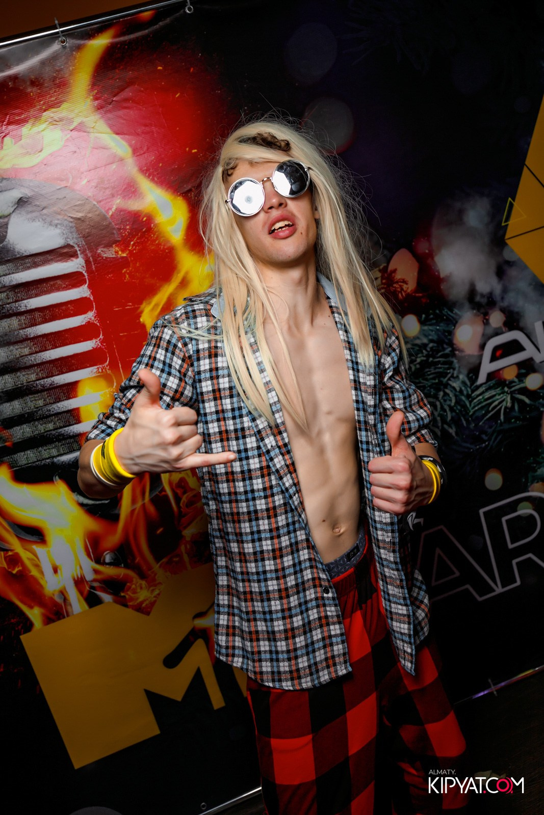 УХО И МЕДВЕДЬ НА ГАГАРИНА. КИПЯТКОМ АЛМАТЫ!