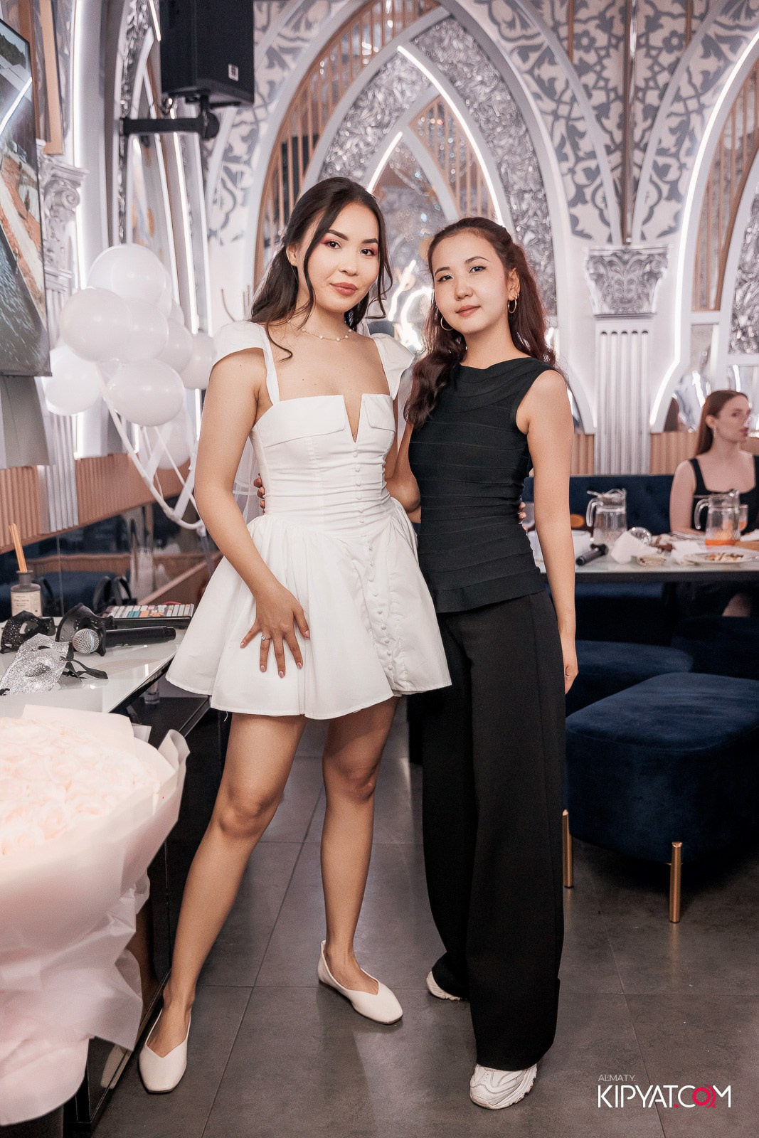 MOOD KARAOKE & TERRACE. КИПЯТКОМ АЛМАТЫ!