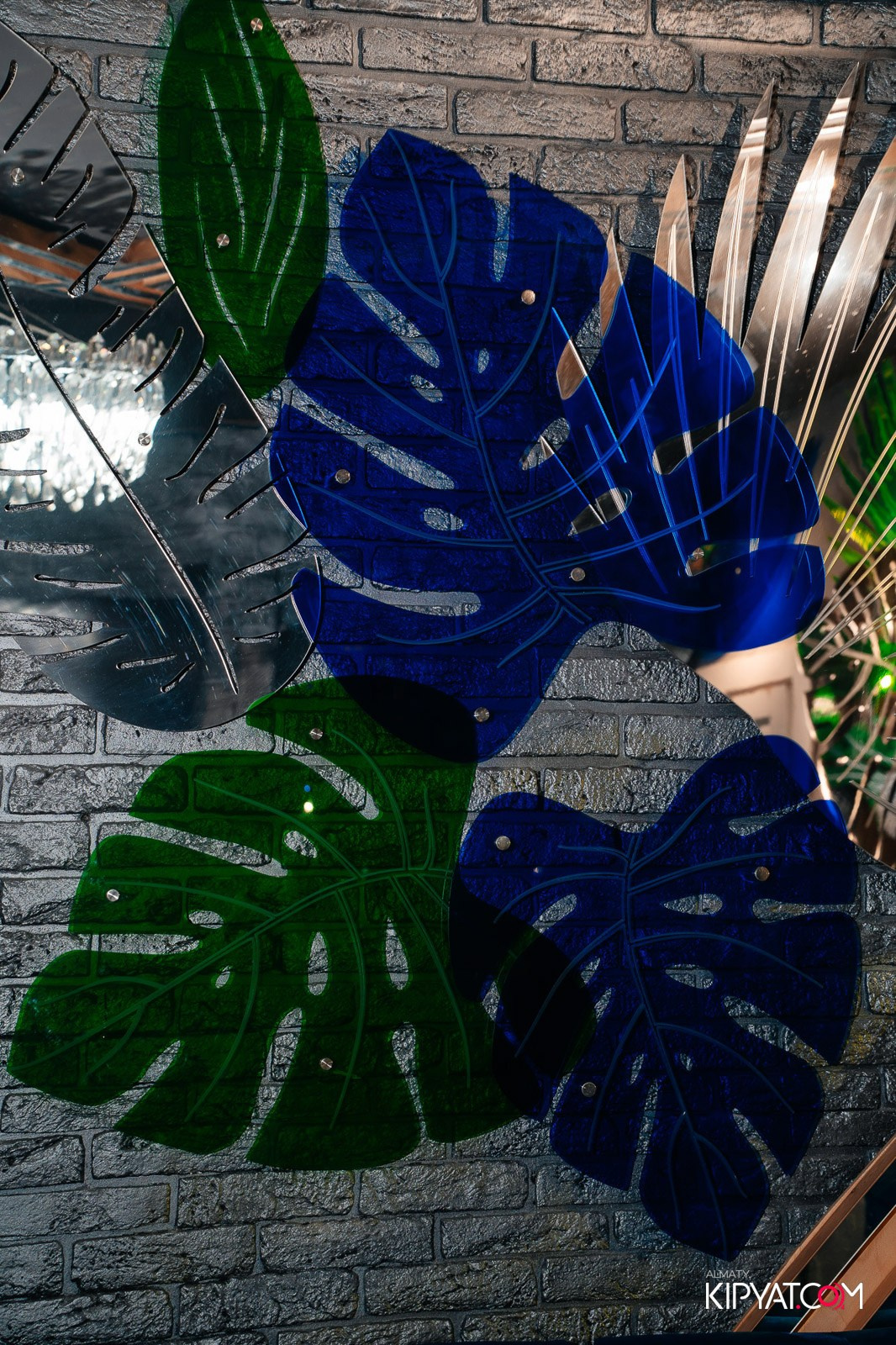 УХО И МЕДВЕДЬ НА ГАГАРИНА. КИПЯТКОМ АЛМАТЫ!