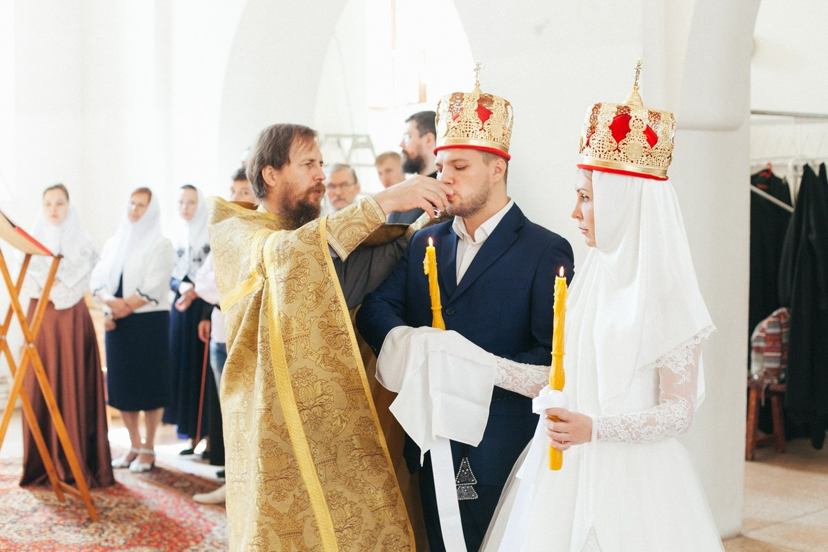 Венчание в Санкт Петербурге. Фотограф крещение венчание в Петербурге! Помогает подобрать храм и посоветовал душевного батюшку в СПб