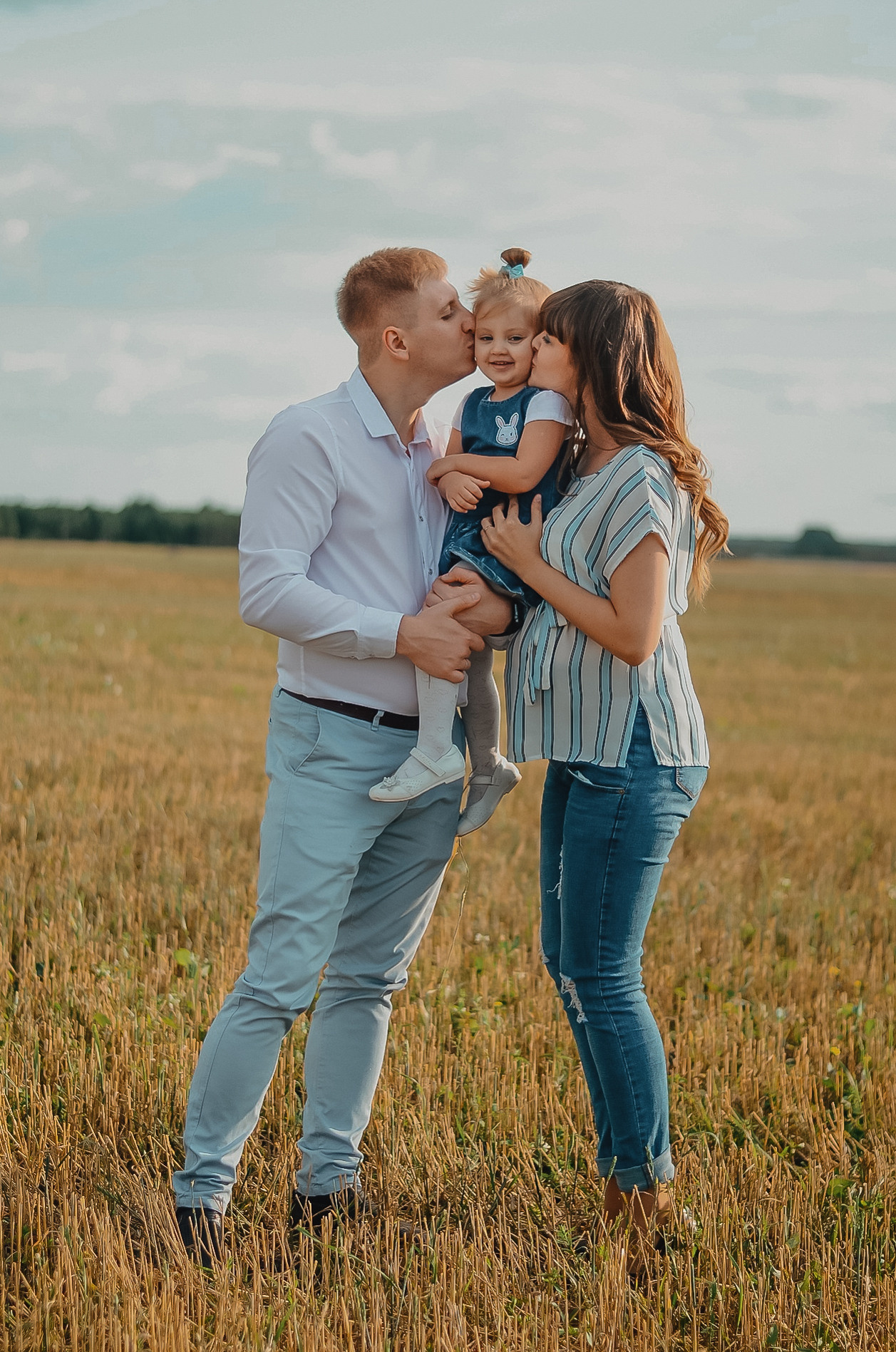 Фотопроект на сеновале. Thephoto-russia.ru