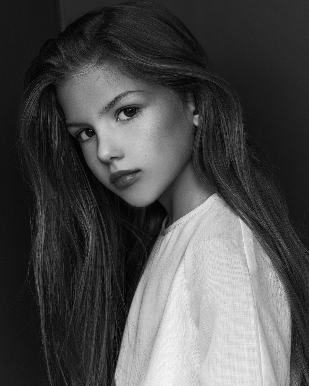 СЪЕМКИ В СТУДИИ. Oksanaseregina.wfolio.pro