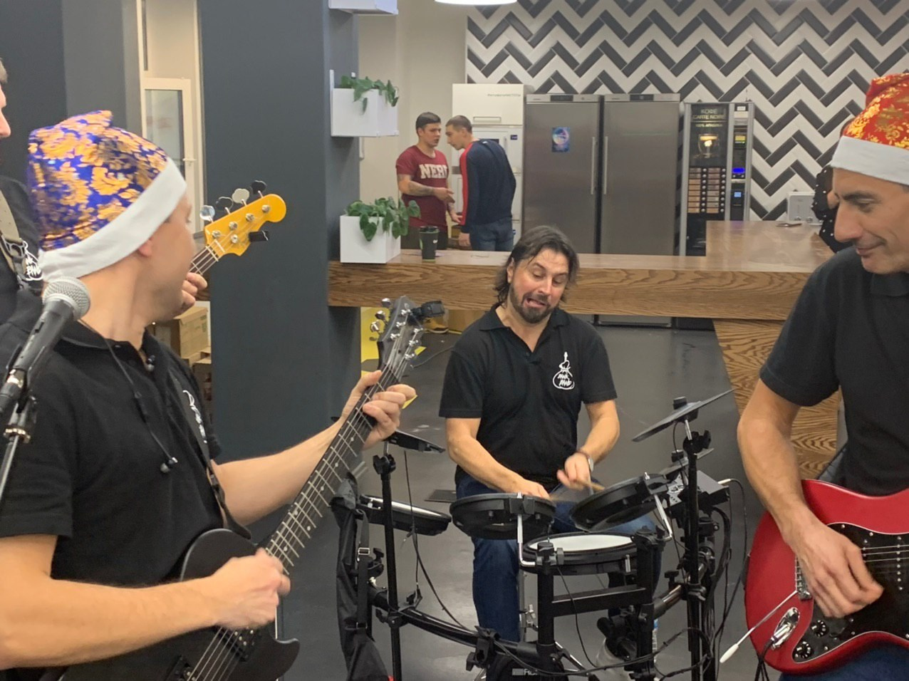 Тверь 24.12.2019. Московская кавер-группа BankBand