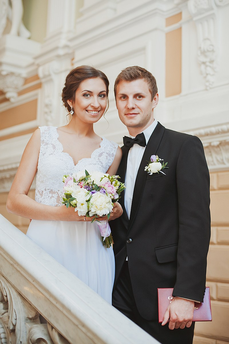 Фотосессия свадебной регистрации, фотограф Денис Шмигирилов, фотограф на свадьбу, свадебная регистрация, свадебные кольца купить, букет невесты магазины, прическа на свадьбу, свадебный визажист, аренда машины на свадьбу