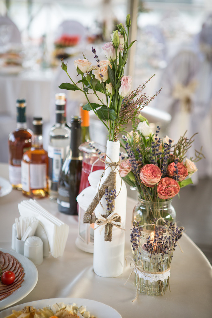 Организация свадьбы в Москве. Свадебное агентство ПИОН. Подобрать ресторан на свадьбу, ведущий на свадьбу, свадебный декор, свадебные фото.  Свадьба в подмосковье