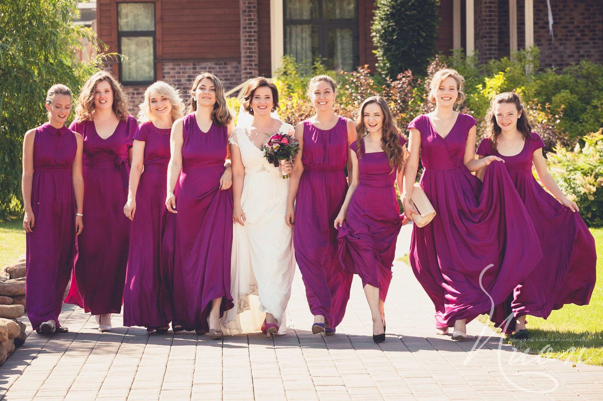 Организация свадьбы в Москве. Свадебное агентство ПИОН. Подобрать ресторан на свадьбу, ведущий на свадьбу, свадебный декор, свадебные фото. Подружки невесты