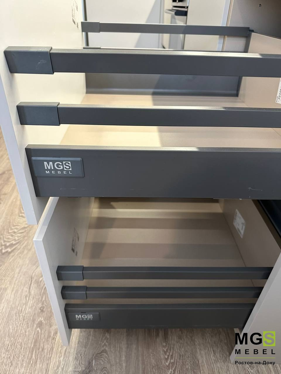 Напольные кухонные шкафы