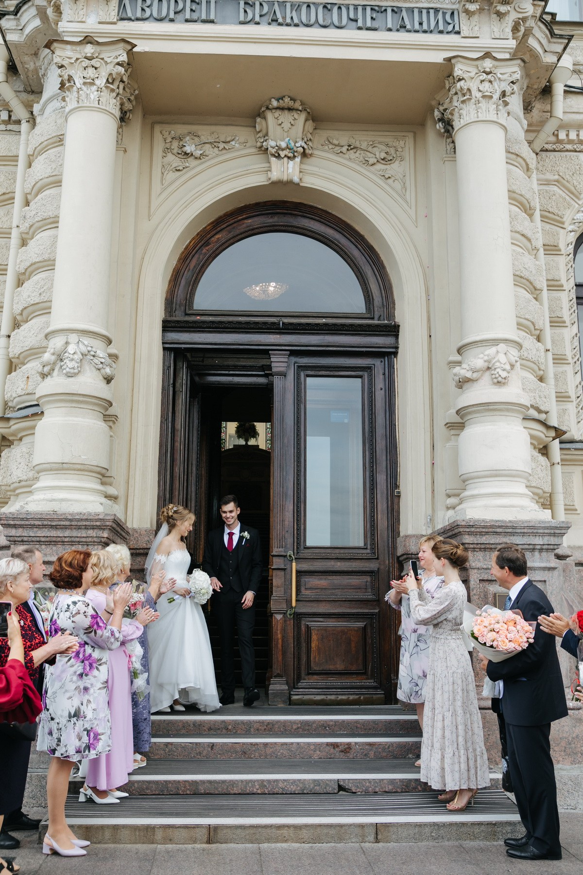 Свадьба Иры и Максима, фотограф Денис Дорфф СПб. Фотограф крещение венчание в Петербурге! Помогает подобрать храм и посоветовал душевного батюшку в СПб