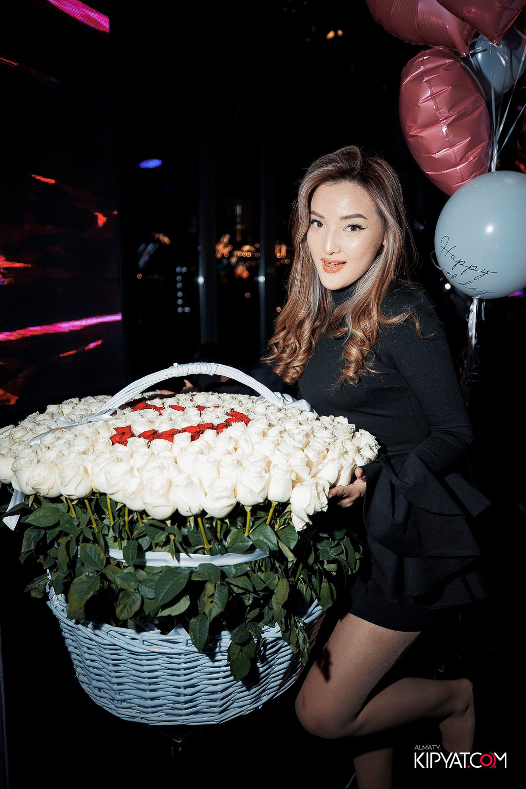 FRIENDS BAR & TERRACE. КИПЯТКОМ АЛМАТЫ! Фотосъемка мероприятий в Алматы