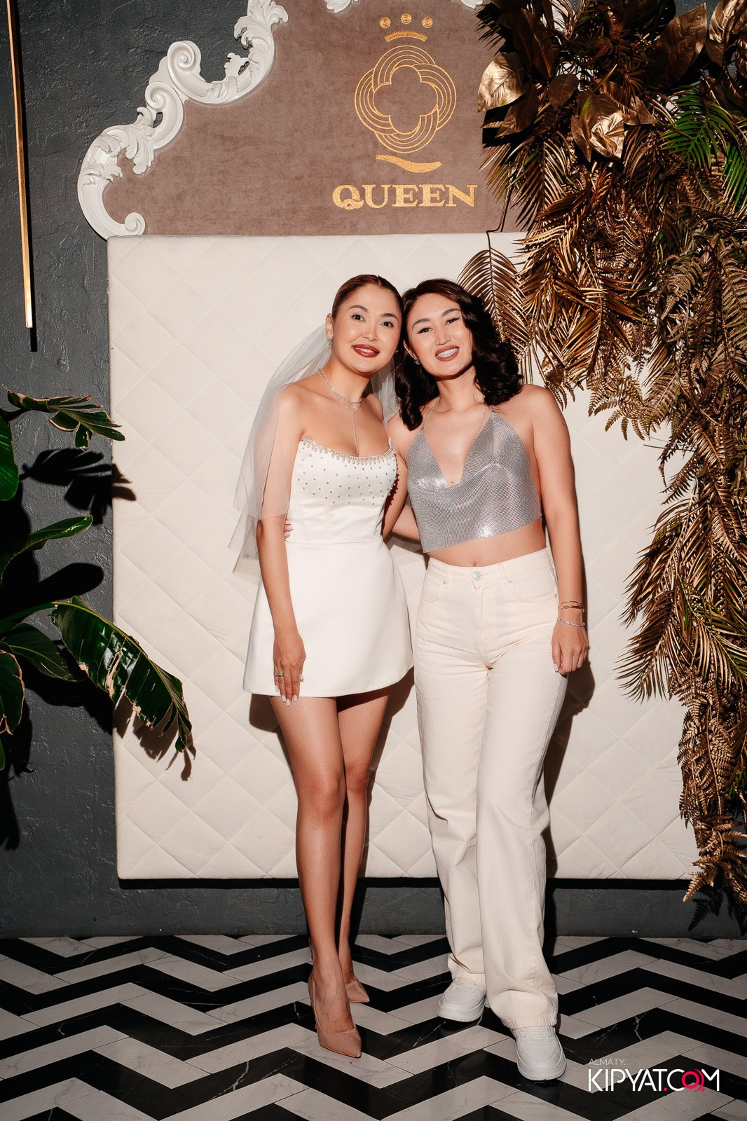 QUEEN. КИПЯТКОМ АЛМАТЫ!