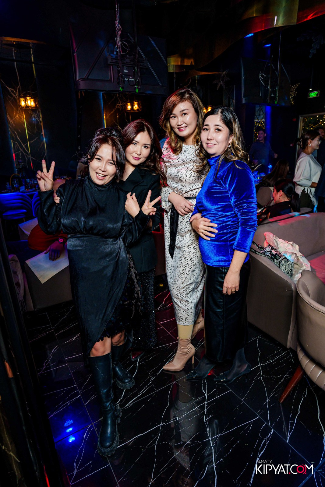 MOOD KARAOKE &TERRACE. КИПЯТКОМ АЛМАТЫ!