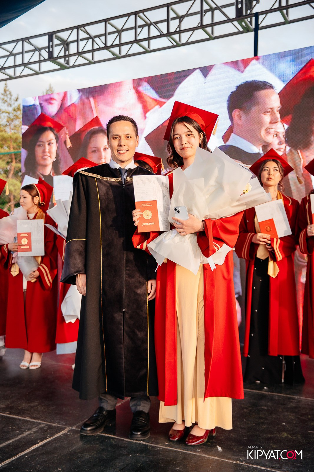 ВРУЧЕНИЕ ДИПЛОМОВ — НАРХОЗ КОЛЛЕДЖ. Part 4. КИПЯТКОМ АЛМАТЫ!