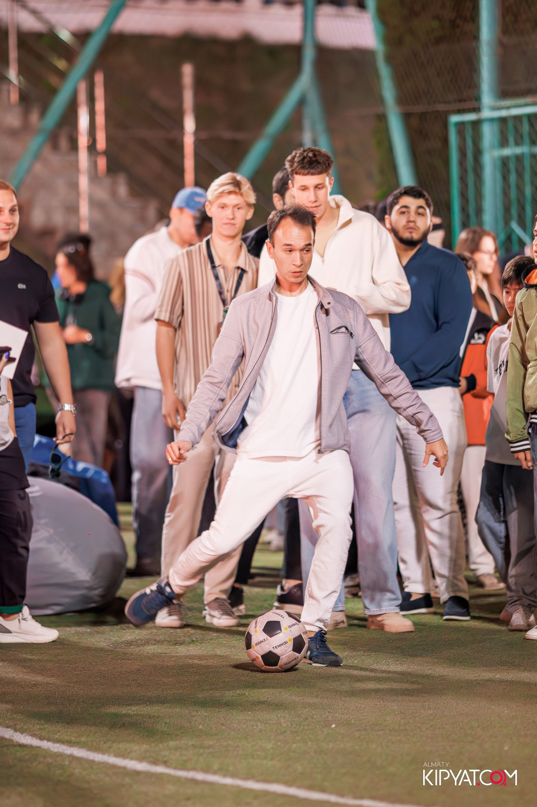 ФУТБОЛЬНЫЙ ФЕСТИВАЛЬ В VELVET SPORT VILLA. КИПЯТКОМ АЛМАТЫ!