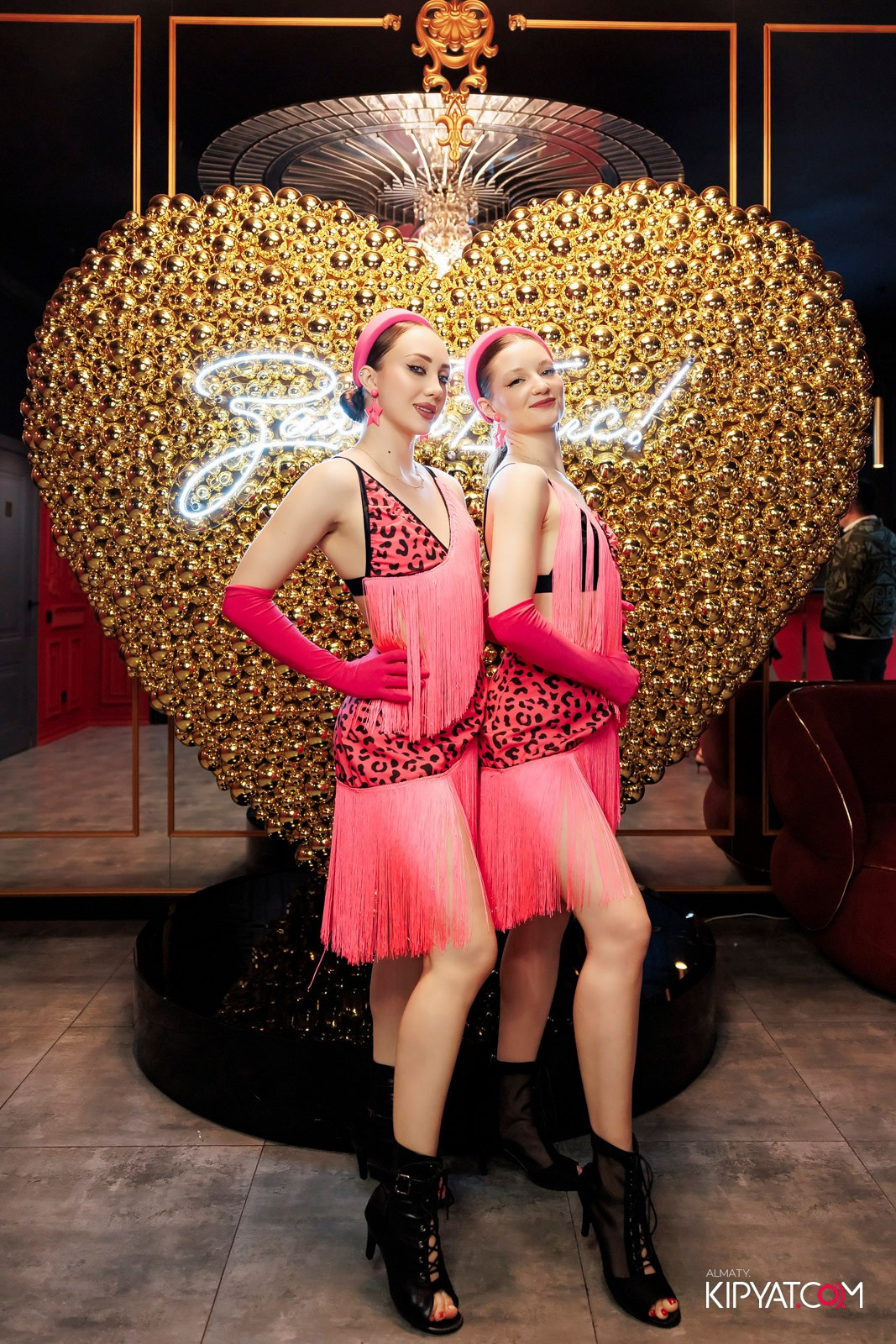 ЗАЯ, НА БИС. КИПЯТКОМ АЛМАТЫ! Фотосъемка мероприятий в Алматы