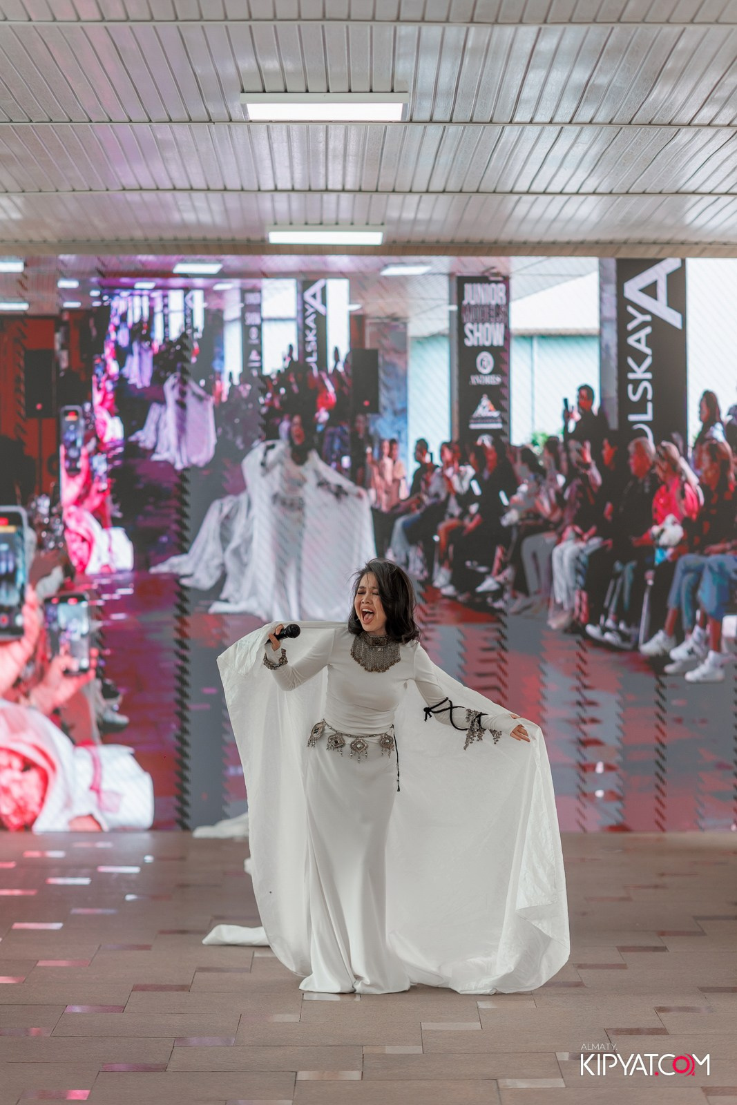 JUNIOR FASHION SHOW. КИПЯТКОМ АЛМАТЫ!