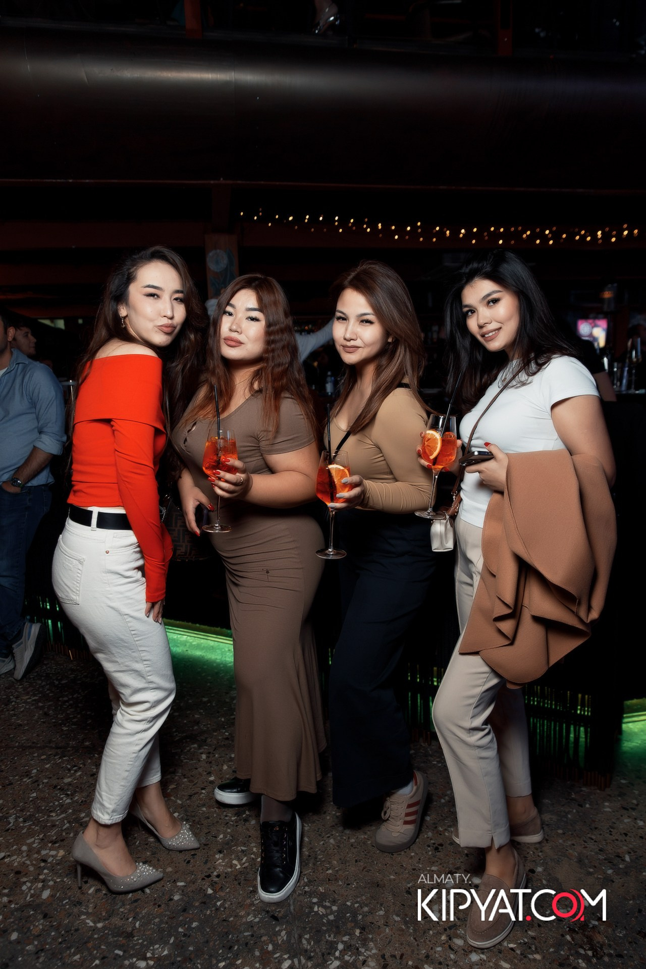 Bla bla bar. КИПЯТКОМ АЛМАТЫ!