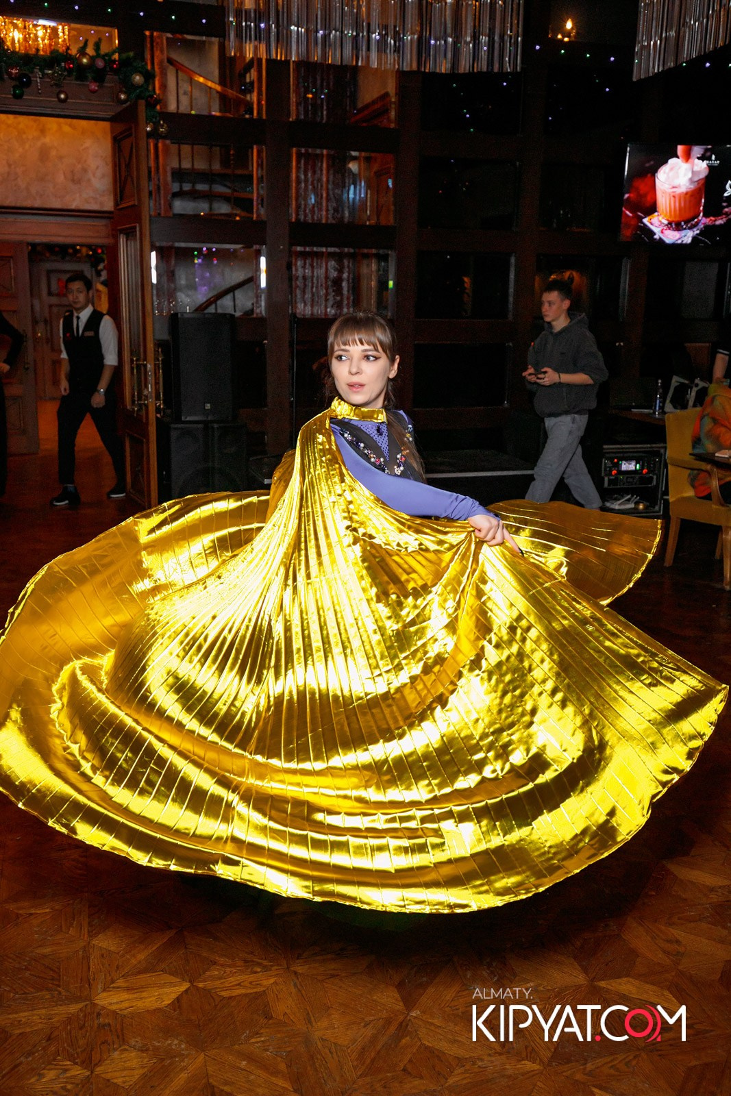 ZIYAFET STEAK HOUSE. КИПЯТКОМ АЛМАТЫ!