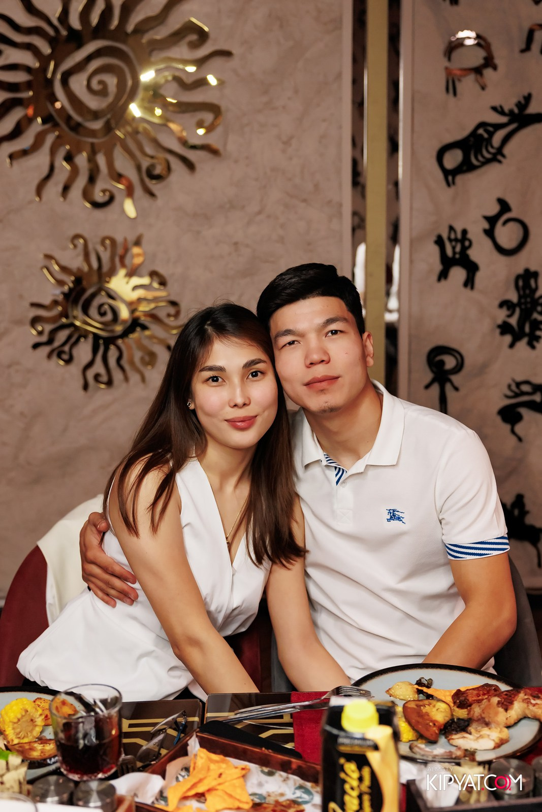 ЗАЯ, НА БИС. КИПЯТКОМ АЛМАТЫ!