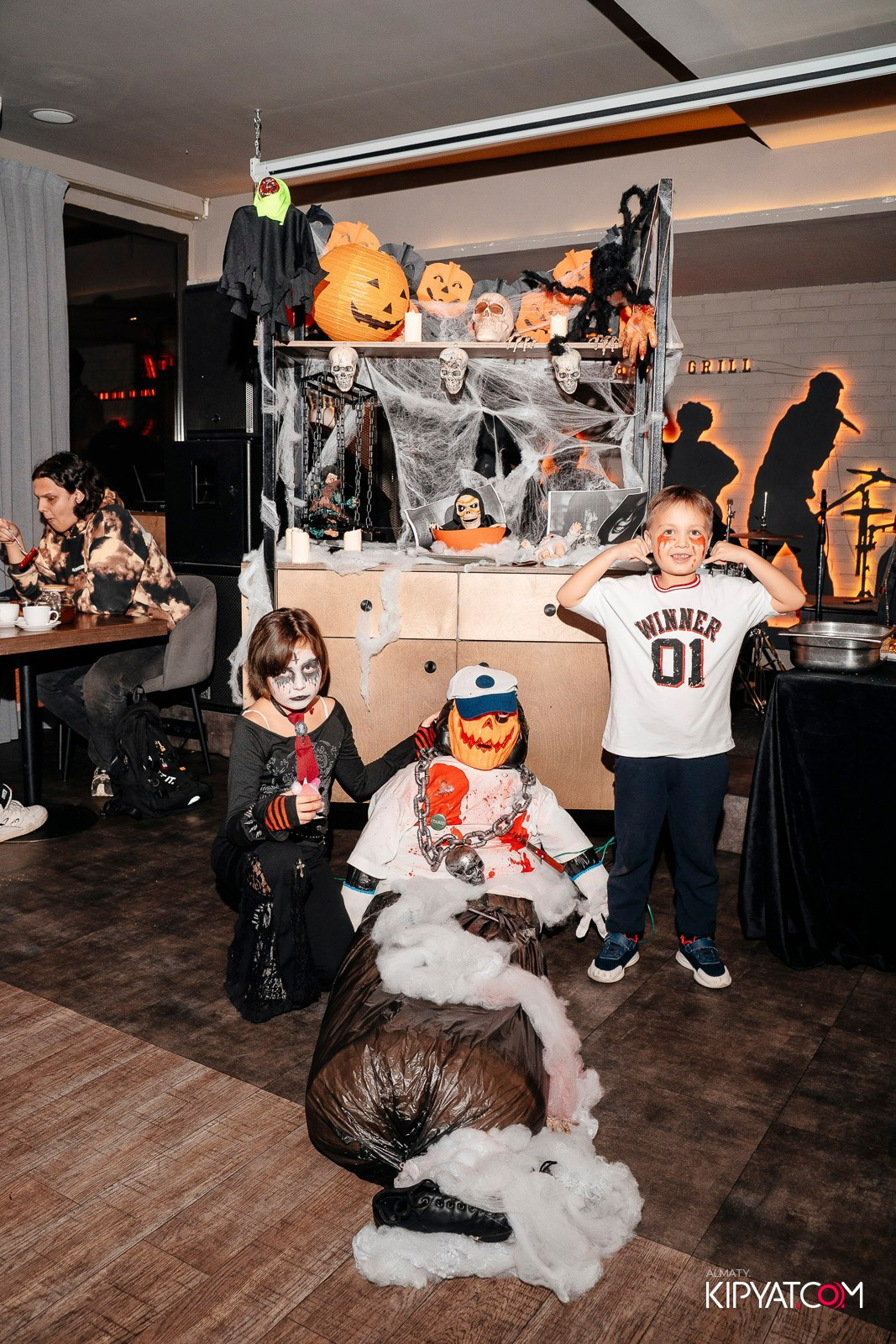 HALLOWEEN — ПИНТА MEGA ALMA-ATA. КИПЯТКОМ АЛМАТЫ!