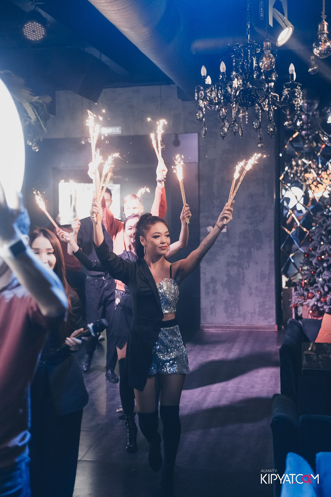 ДОРОГАЯ, Я НЕ ПИЛ. КИПЯТКОМ АЛМАТЫ!