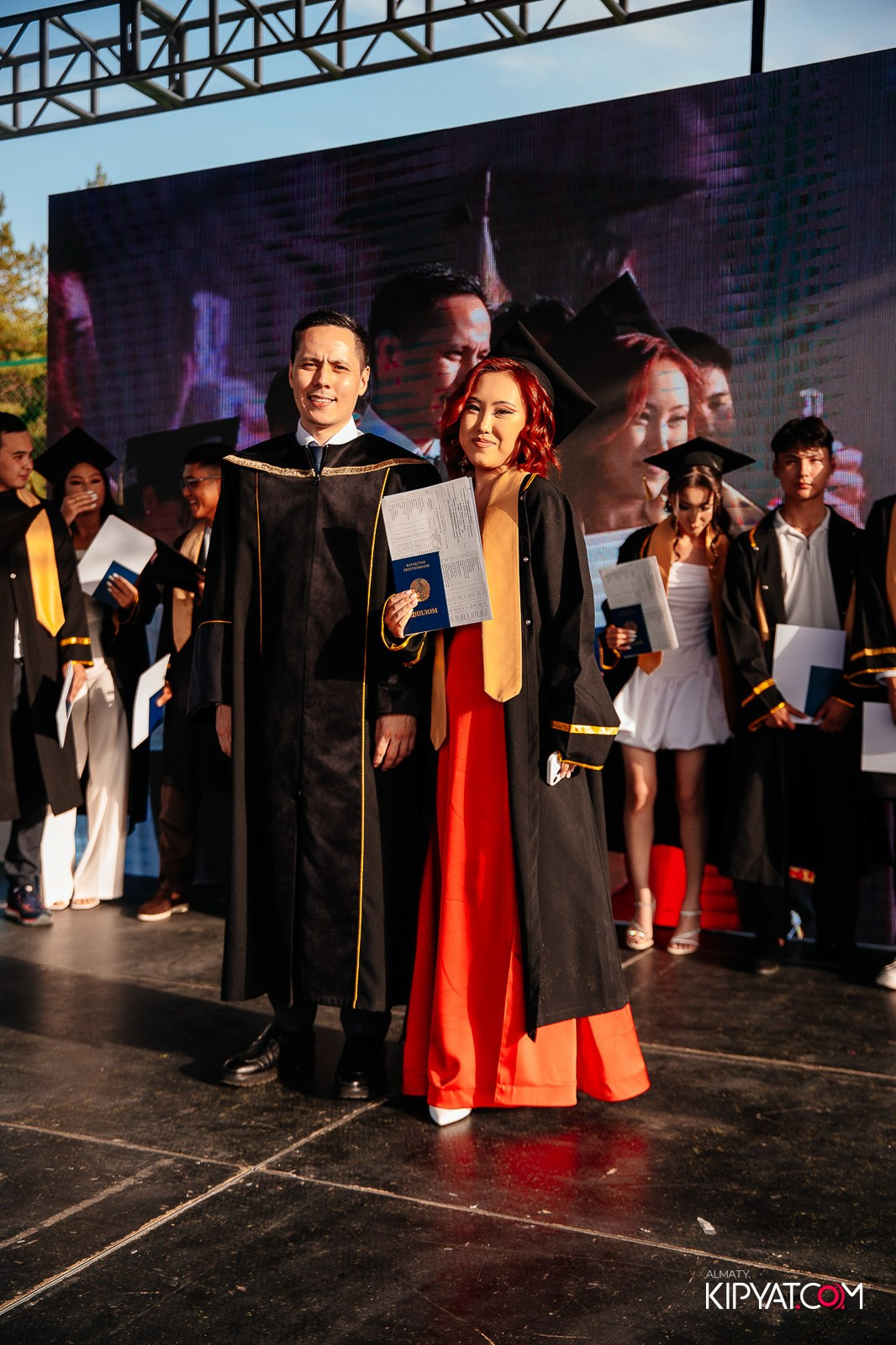 ВРУЧЕНИЕ ДИПЛОМОВ — НАРХОЗ КОЛЛЕДЖ. Part 3. КИПЯТКОМ АЛМАТЫ!