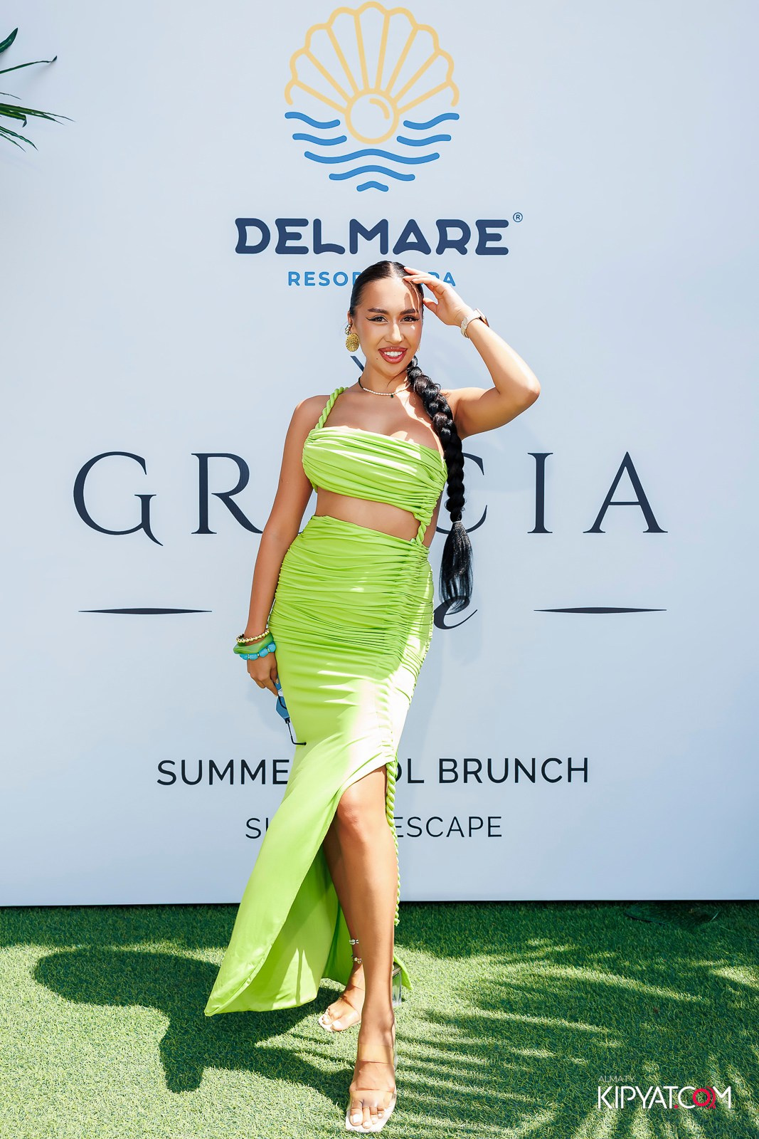 ЗАКРЫТАЯ ВЕЧЕРИНКА В ЧЕСТЬ ОТКРЫТИЯ СЕЗОНА SUMMER POOL BRUNCH. КИПЯТКОМ АЛМАТЫ! Фотосъемка мероприятий в Алматы