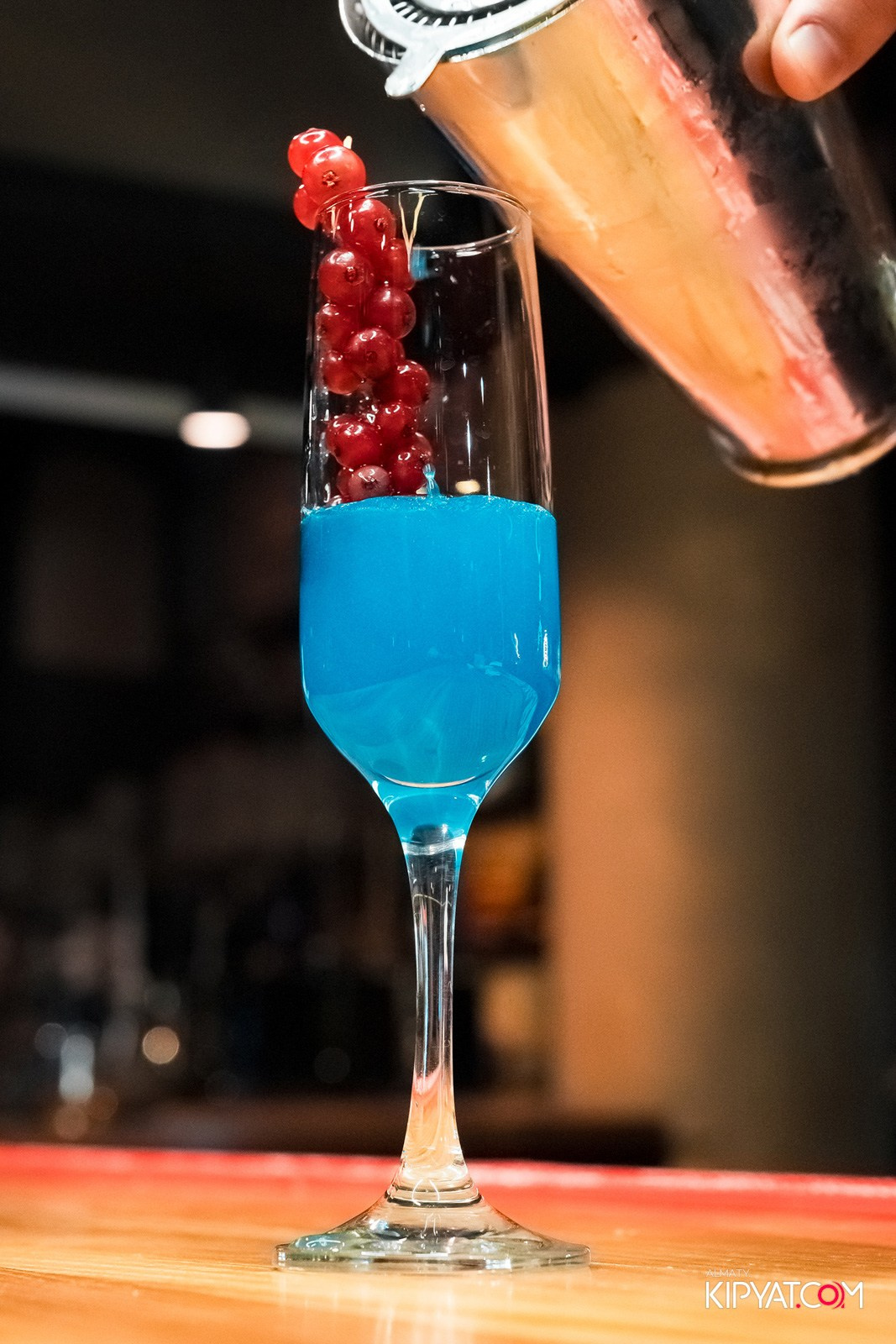 THE ESTATE КАРАОКЕ 1 ГОД. КИПЯТКОМ АЛМАТЫ!