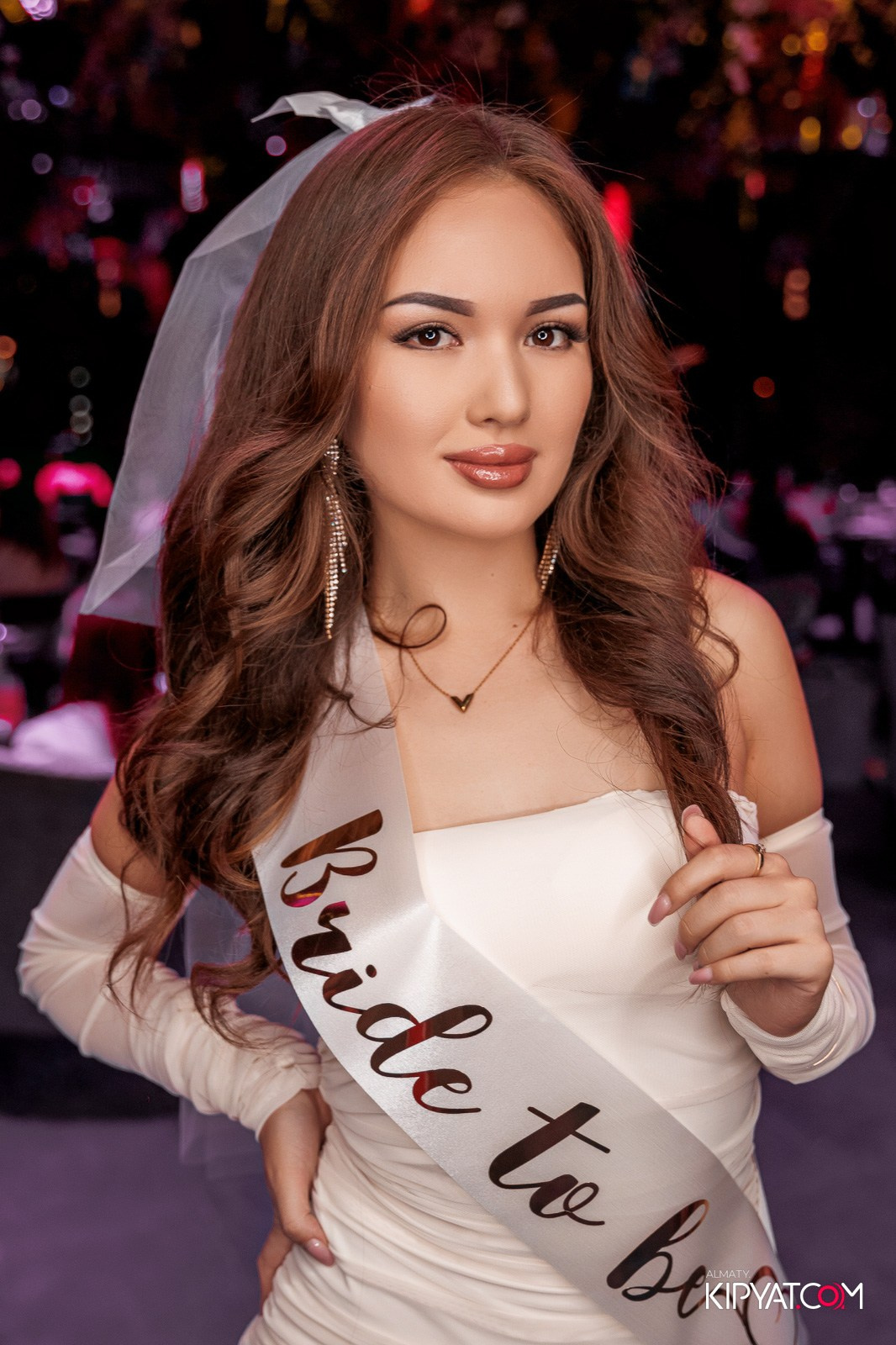 FRIENDS BAR & TERRACE. КИПЯТКОМ АЛМАТЫ!