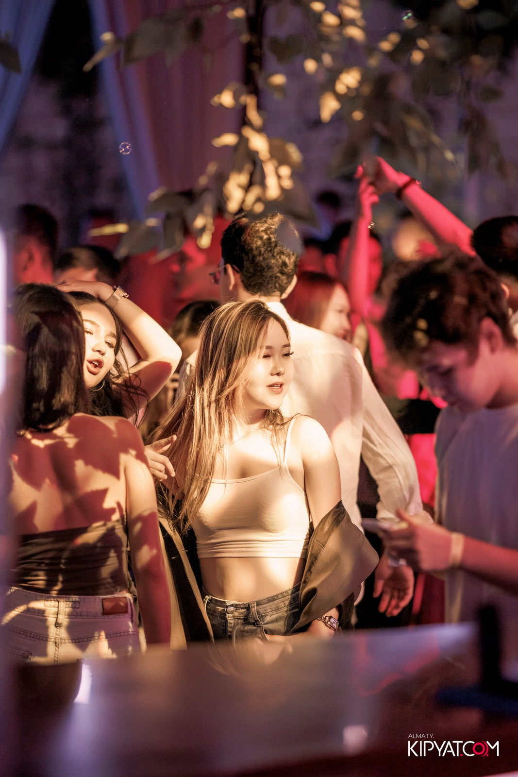 EVENT BAR. КИПЯТКОМ АЛМАТЫ!