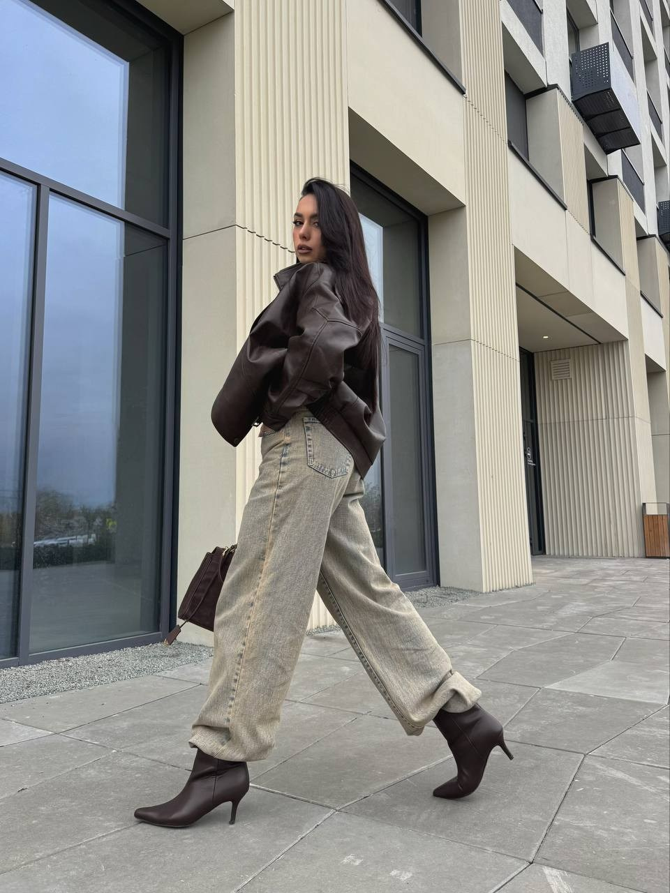 Кристина М Размер М, Рост 164, Параметры 93/64/89. LUNAPRO Дом стильных, сборных и индивидуальных съемок для брендов