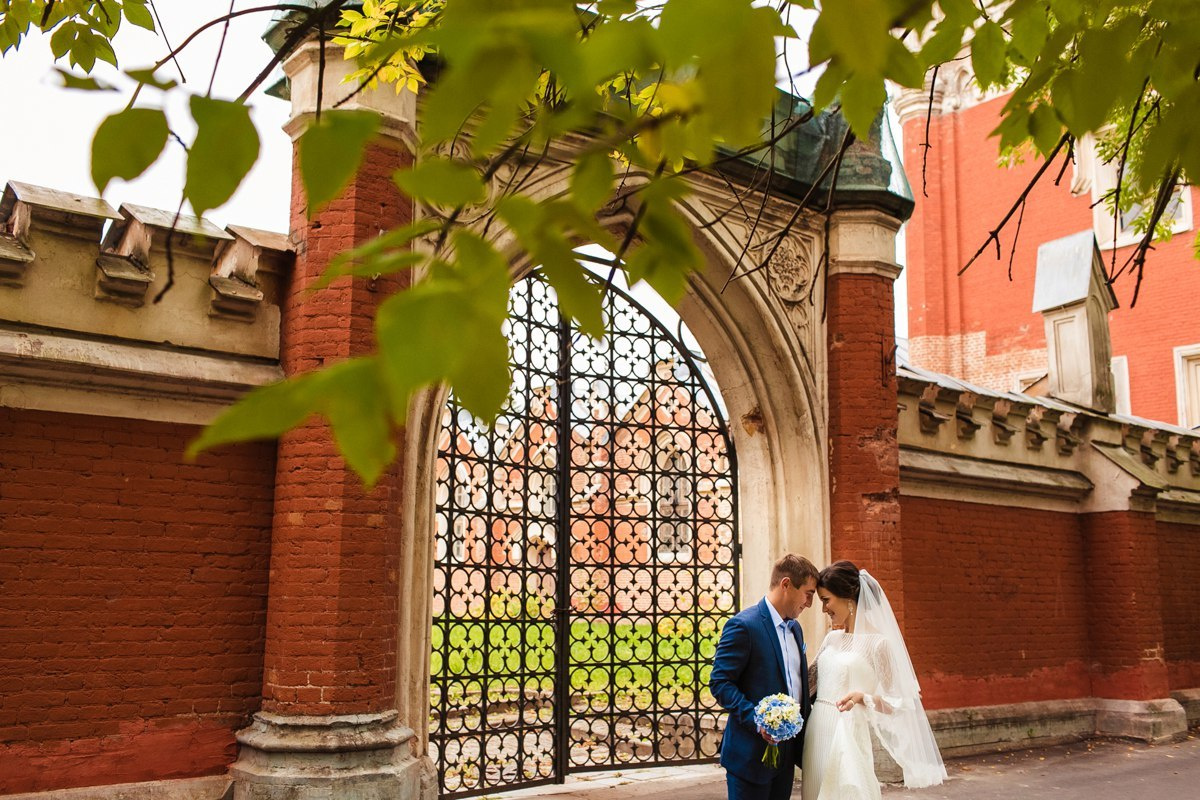 Свадьба в Новом Петергофе. Свадебный фотограф в Санкт-Петербурге и Петергофе Андрей Заяц