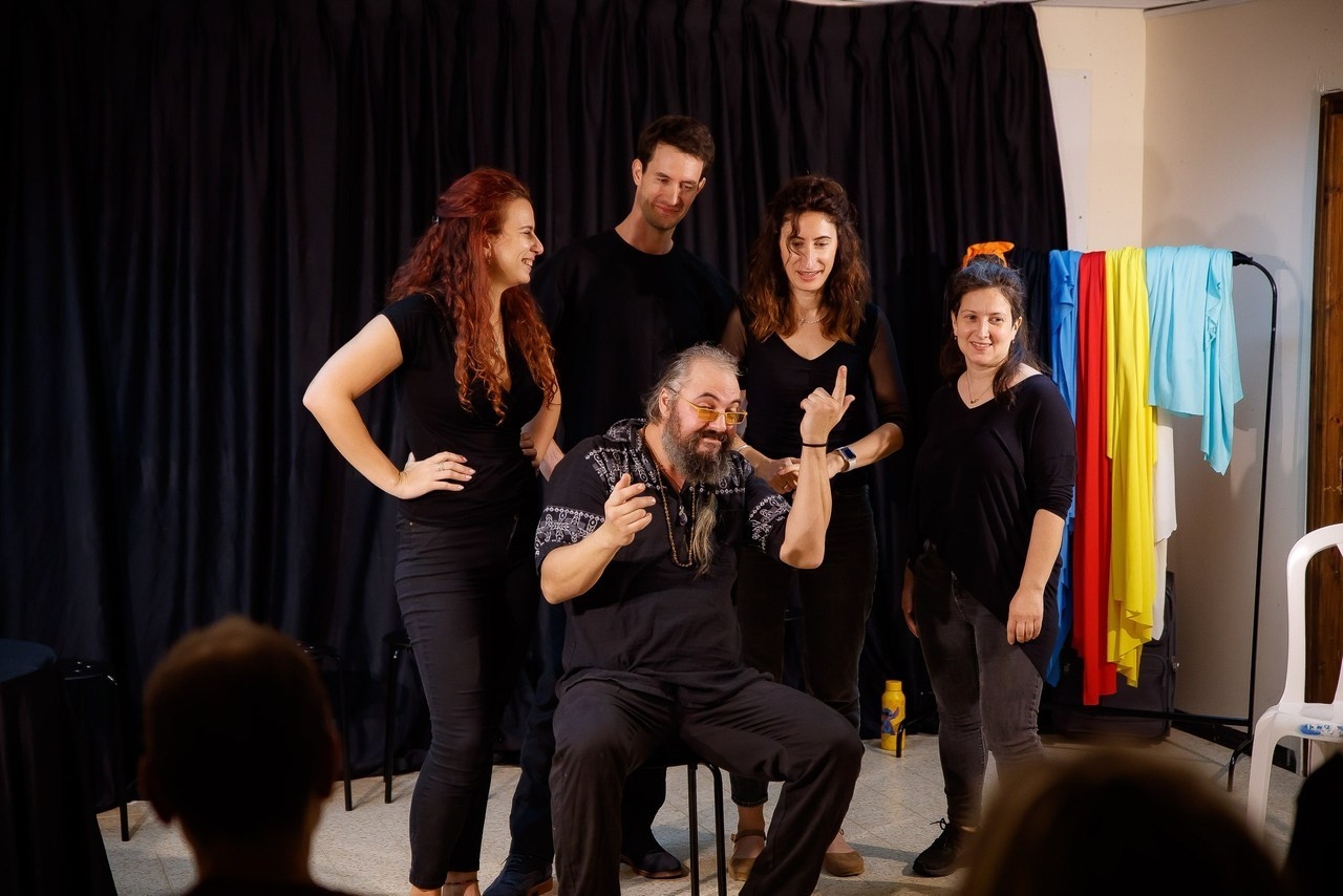 מָשׁוֹב. יבגני פלבין. צלם. תעשייה, דיווחים, חתונות, פורטרט