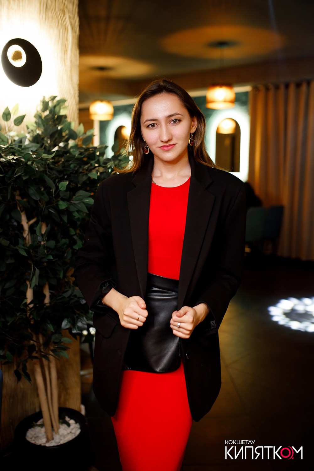 ШАШЛЫЧНЫЙ ДВОР (АБАЯ). КИПЯТКОМ КОКШЕТАУ