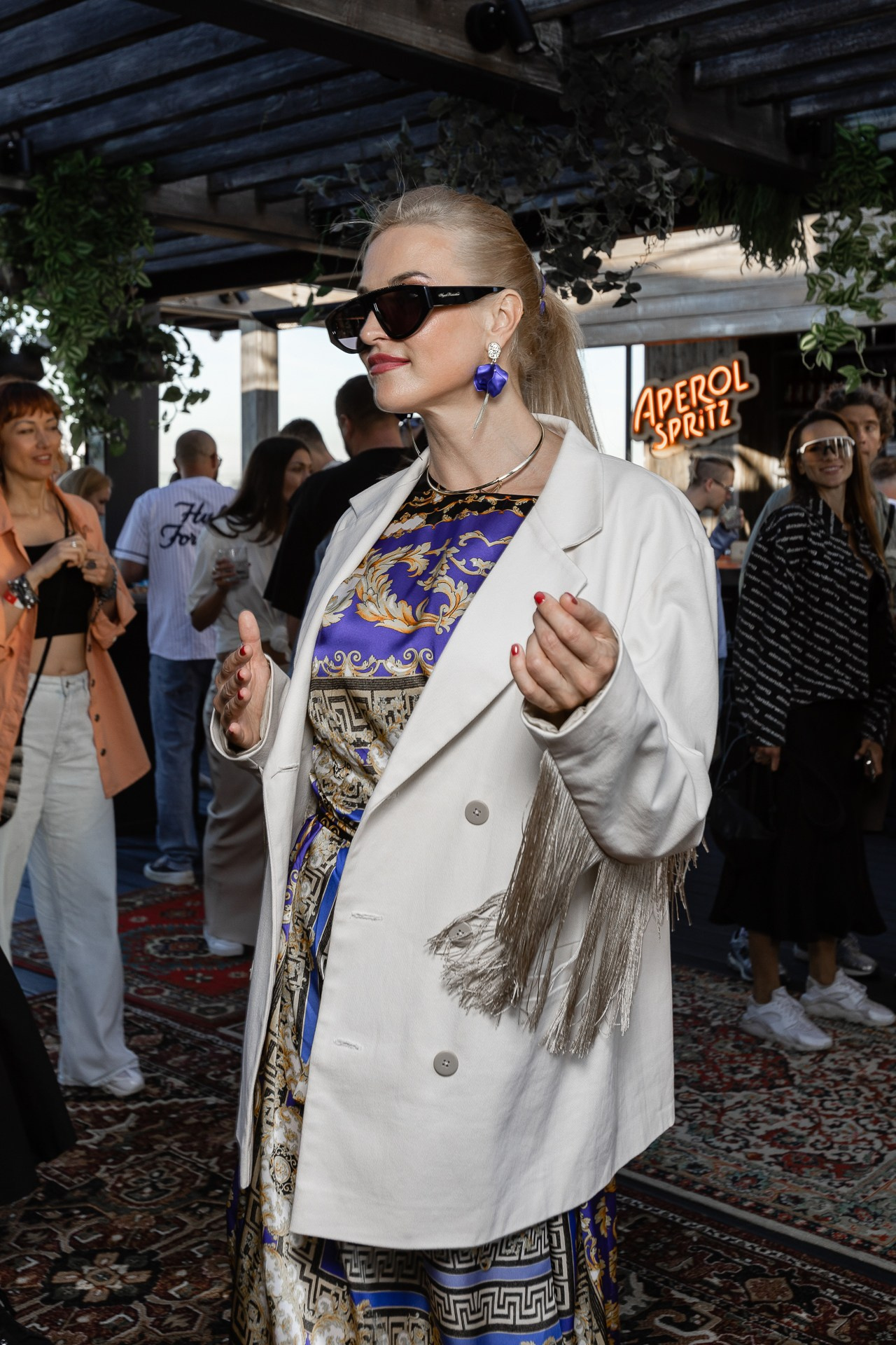 Odyssey partry. Ещё не вечер Viktor Petrov Birthday. Фотограф в Санкт-Петербурге — Сергей Петров