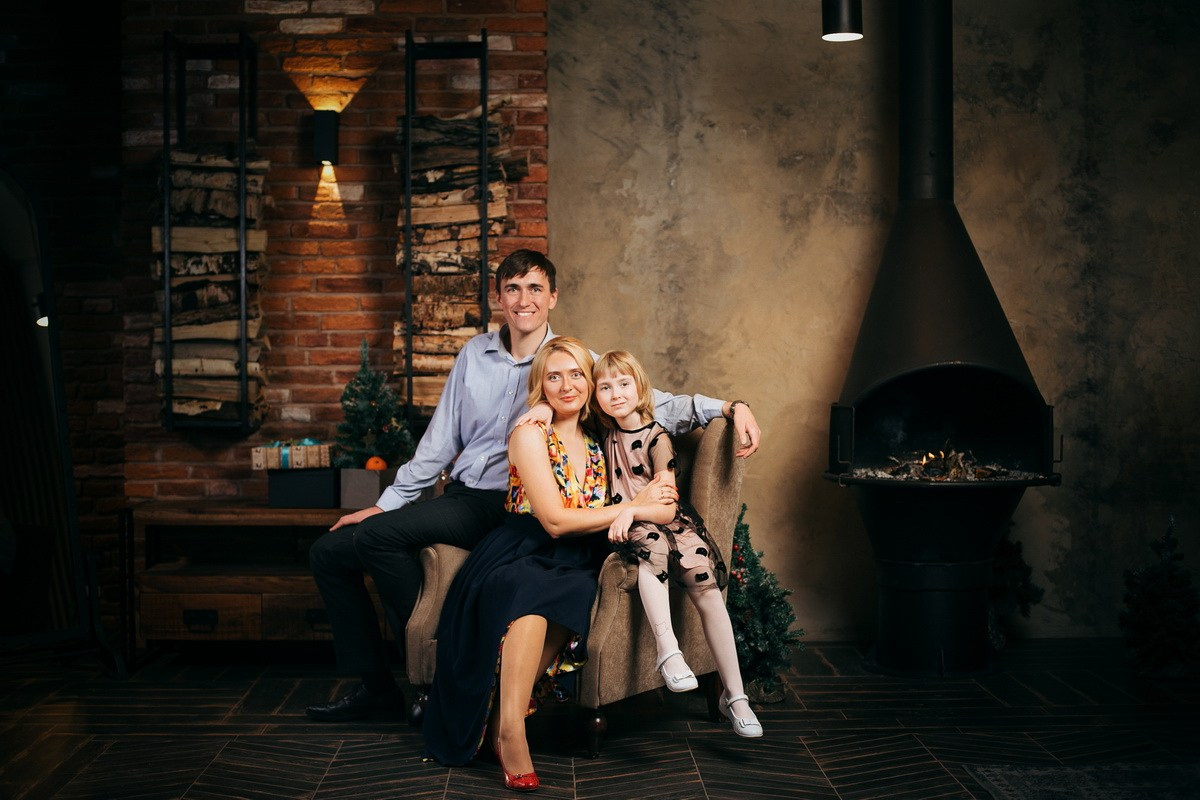 Семейная новогодняя фотосессия, фотограф Денис Шмигирилов. Фотограф крещение венчание в Петербурге! Помогает подобрать храм и посоветовал душевного батюшку в СПб
