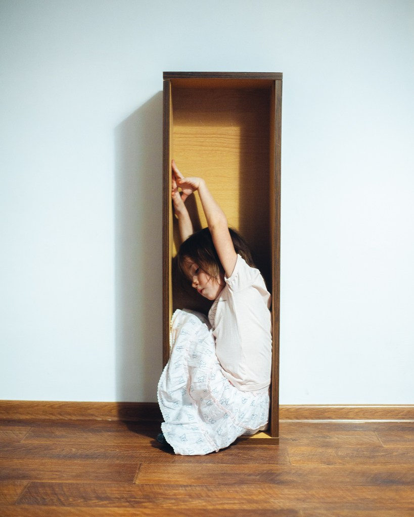 Дочка в студии. Фотограф Денис Денисов