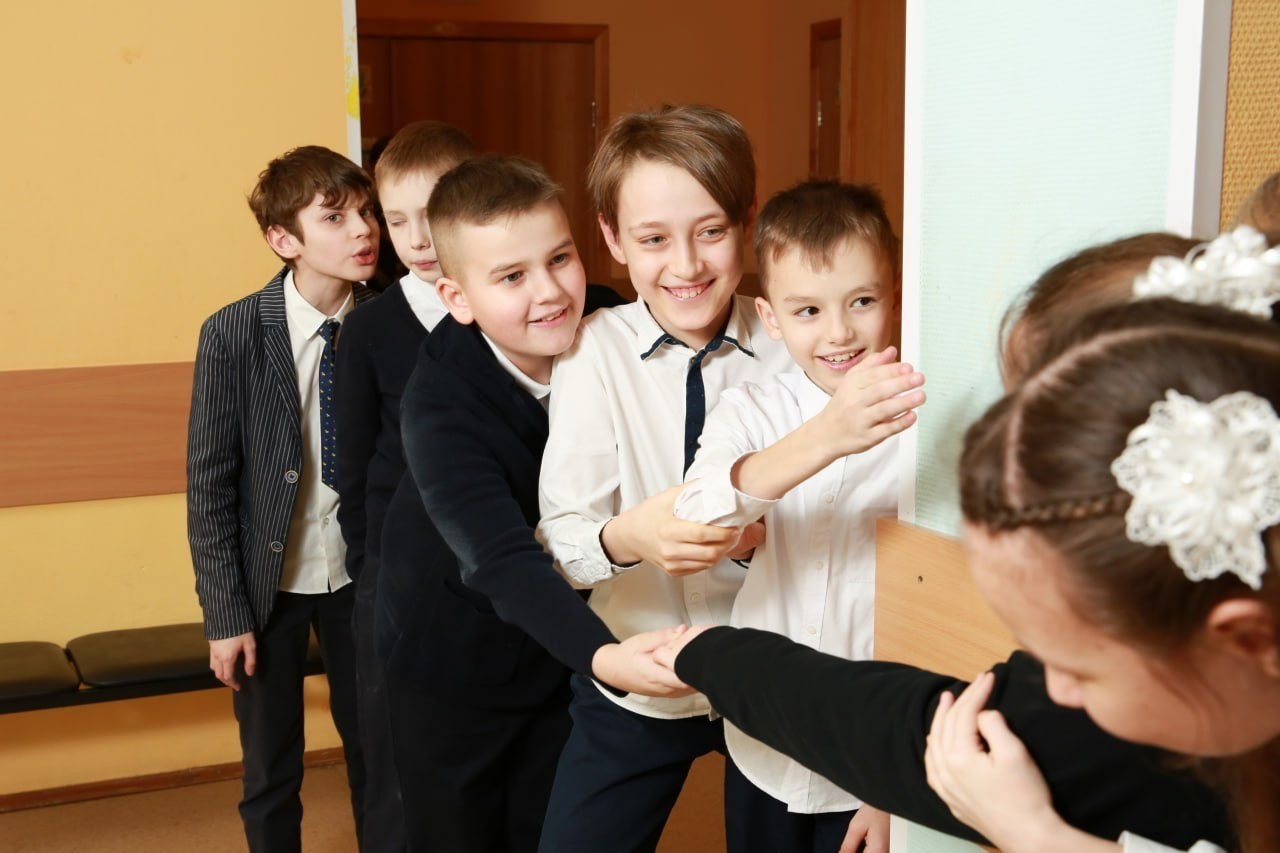 4 класс. Выпускные альбомы с оживающими фото в Балашихе | Анастасия Кутовая
