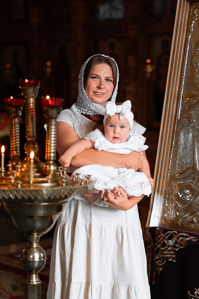 Крещение Софии в хр.Георгия Победоносца в Смиловичах. Семейный фотограф на выписку из роддома и крещение Минск Настя Гришук