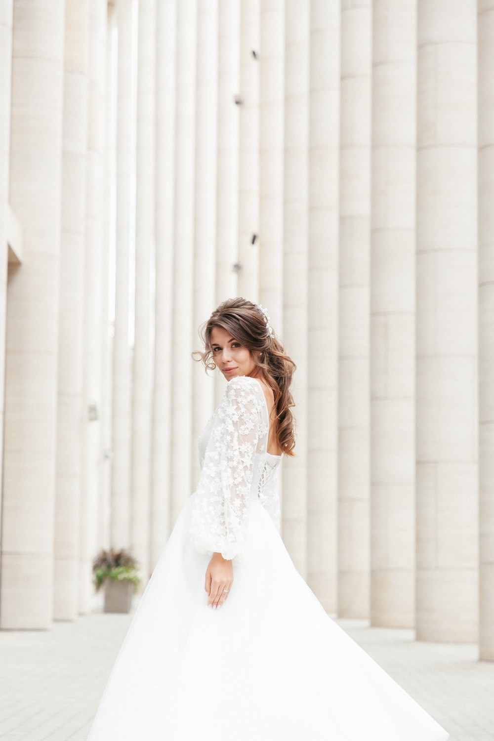 Свадебная фотопрогулка по СПб. Фотограф крещение венчание в Петербурге! Помогает подобрать храм и посоветовал душевного батюшку в СПб