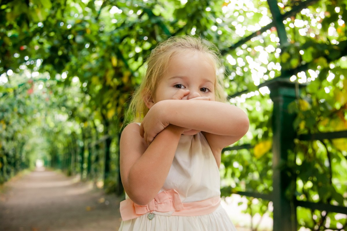 Семейная фотосессия в Петергофе. Фотограф крещение венчание в Петербурге! Помогает подобрать храм и посоветовал душевного батюшку в СПб