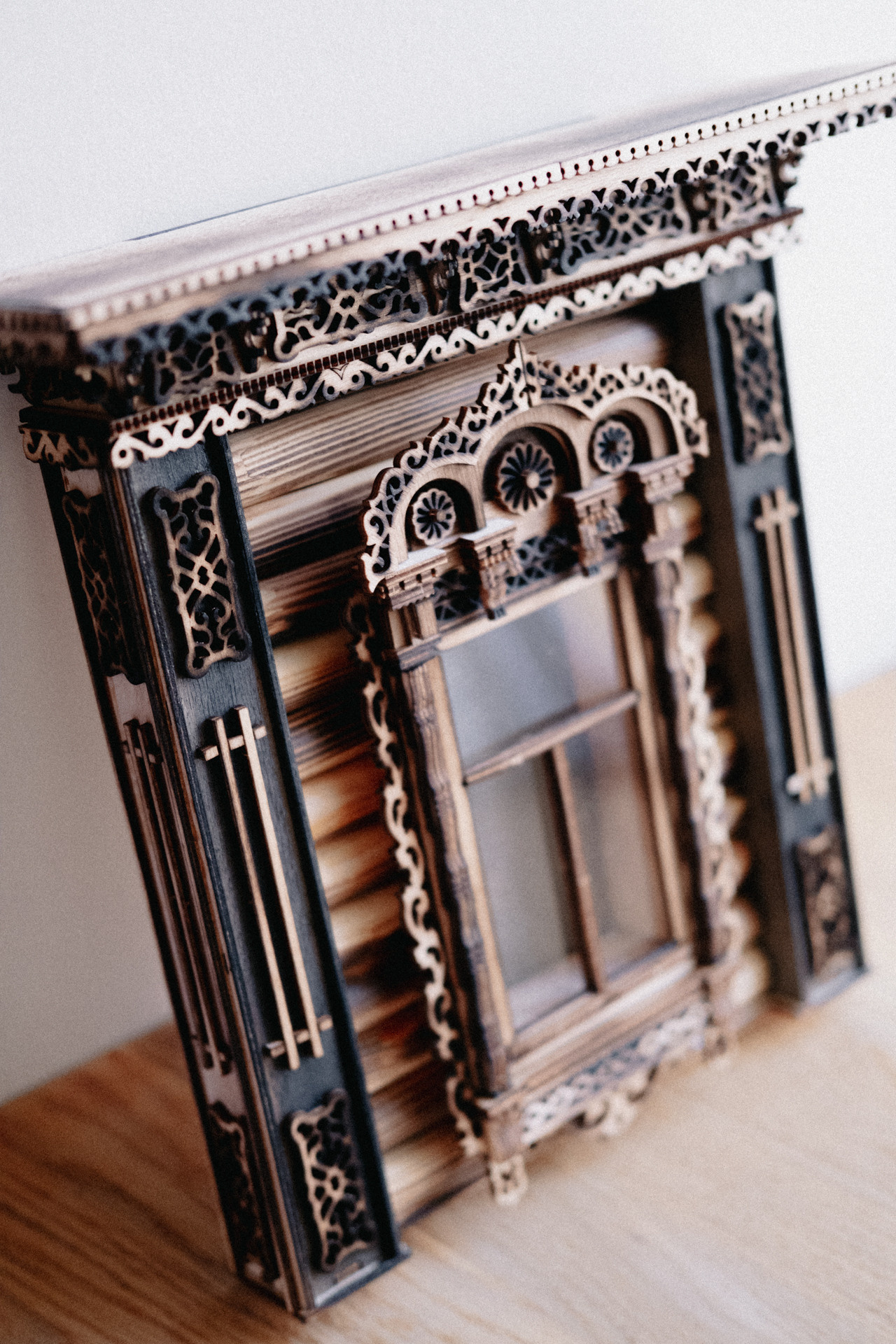 Толя и Лена живут на Покровке и любят. Про любовь