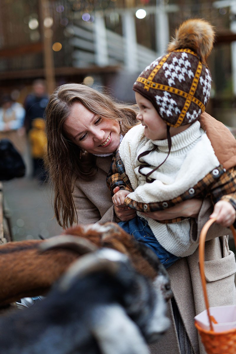 Прогулка в контактном зоопарке. Детский и семейный фотограф Домодедово