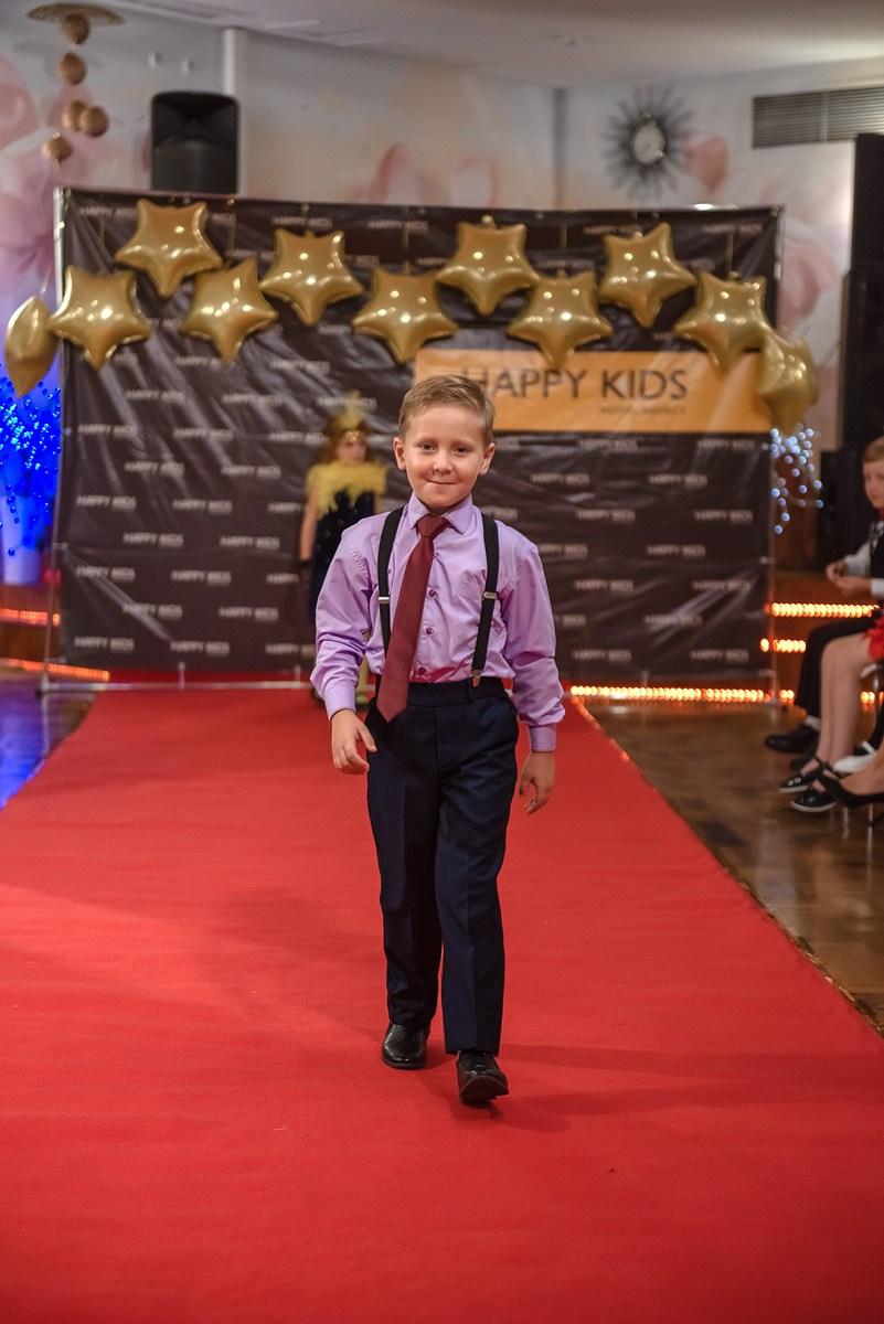 HAPPYkids дефиле санаторий Октябрьский. Семейный и коммерческий фотограф в Сочи Александр Бодунов