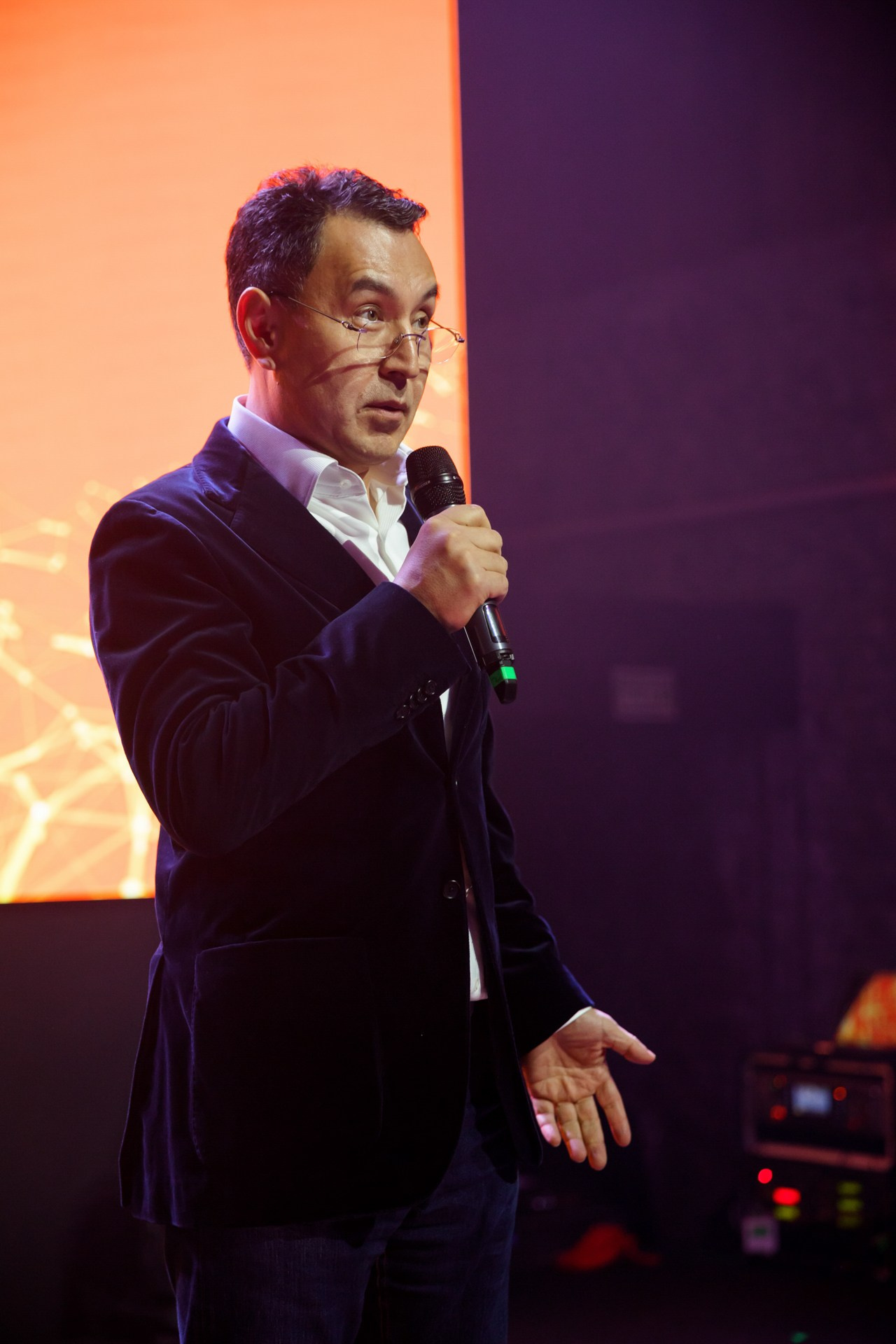 Торжественно-корпоративное. Фотограф событий, Максим Романенко