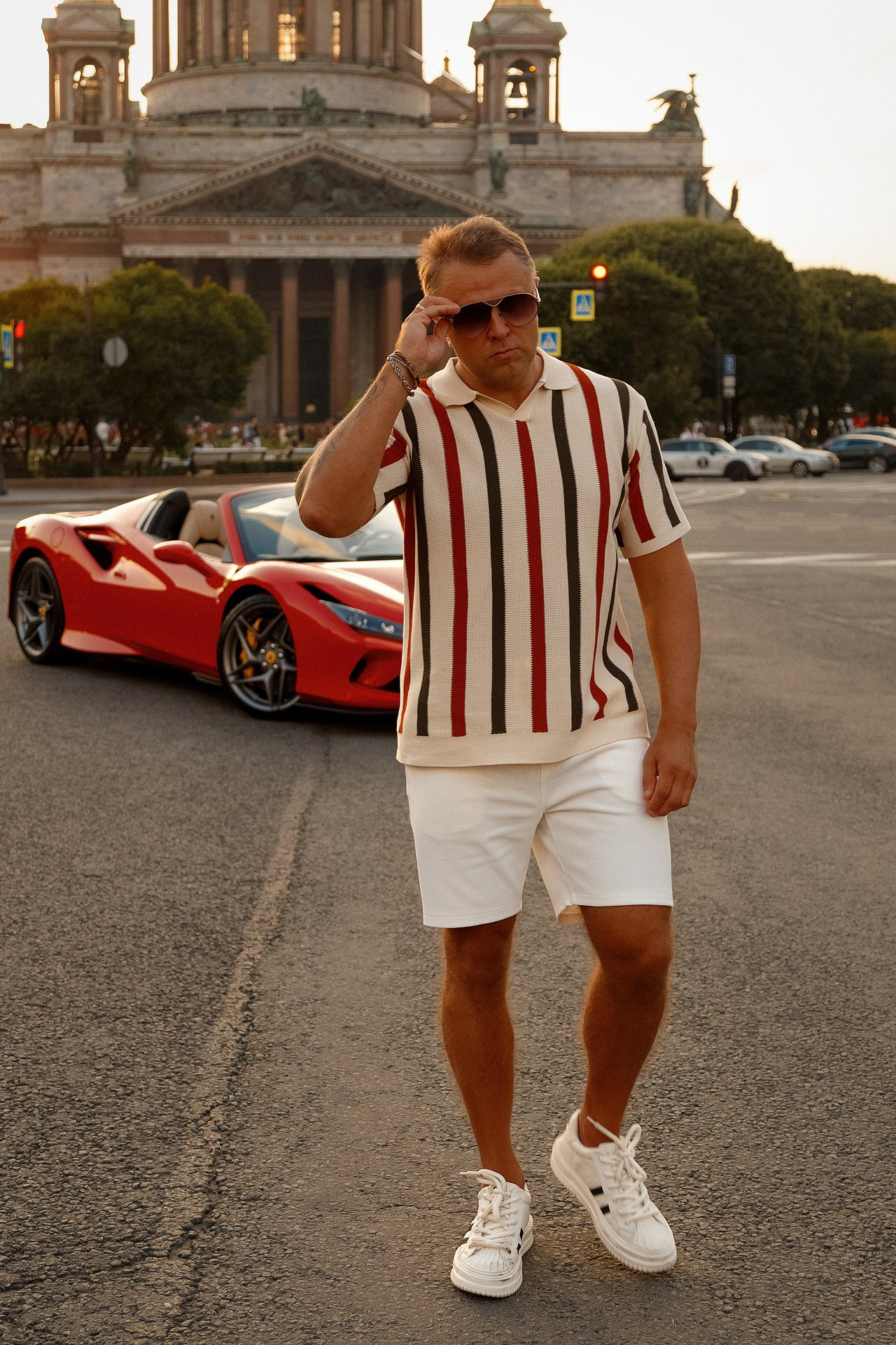 Фотосессия с феррари. Светский фотограф Санкт-Петербург и ЛО