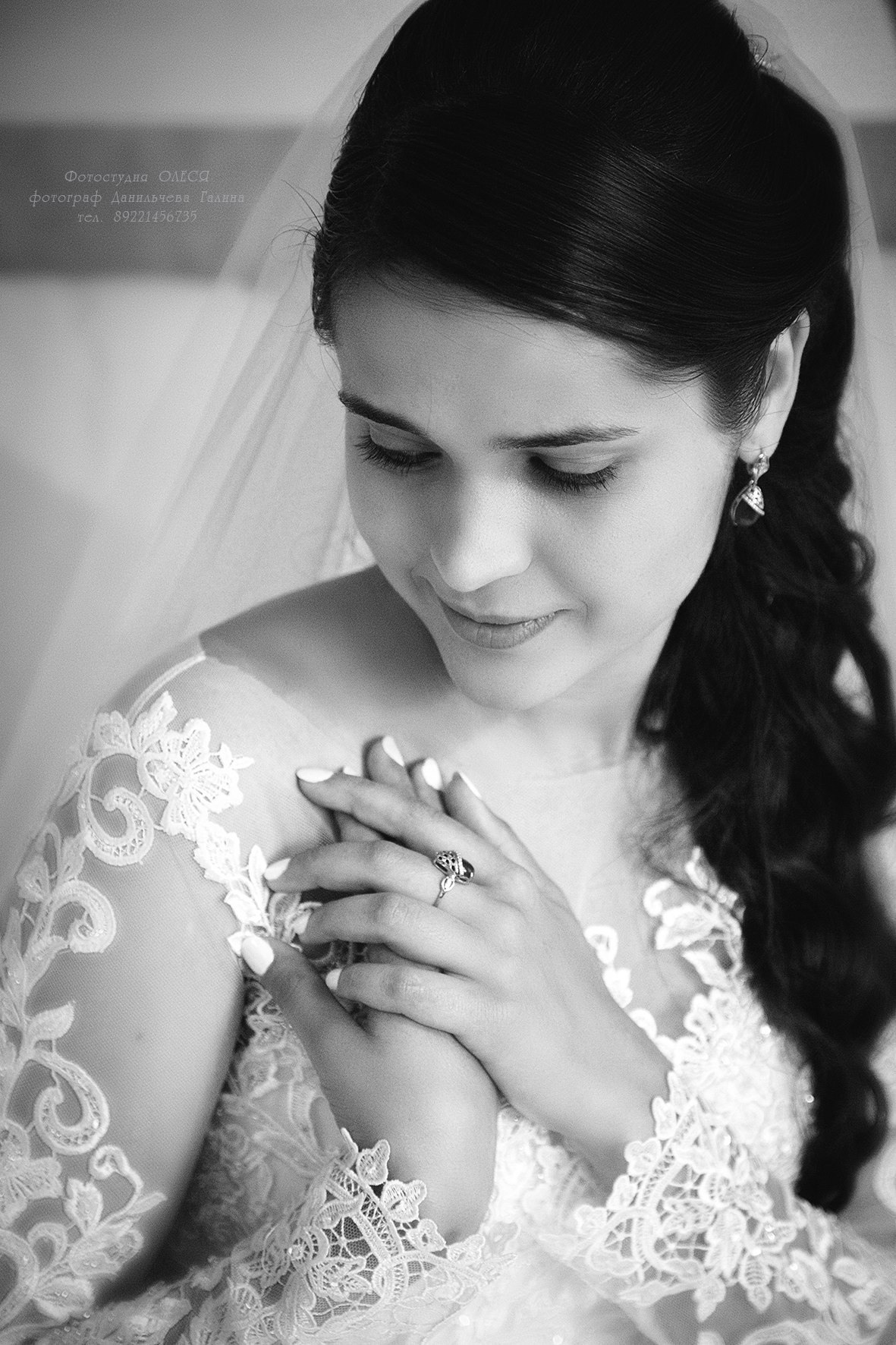 © Фотостудия "Олеся". Все права защищены. "Любое использование или копирование материалов или элементов дизайна сайта допускается только с разрешения правообладателя и со ссылкой на источник".