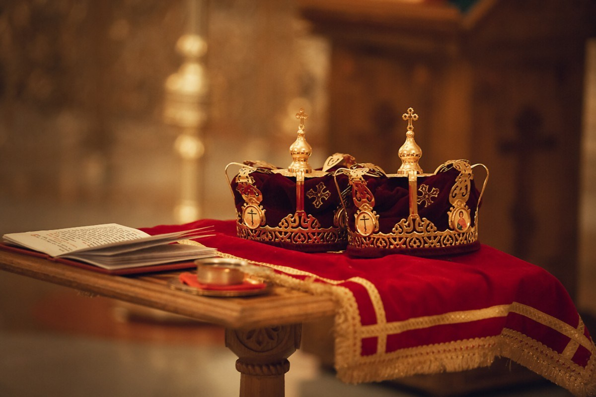 Венчание в главном Храме. Свадебный и репортажный фотограф в Москве и Московской области