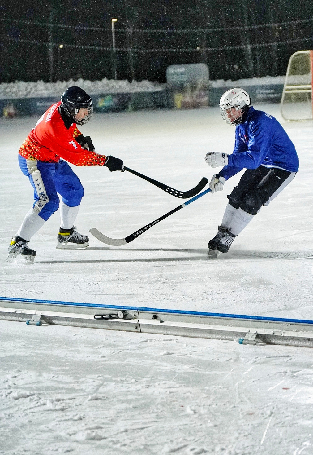 Русский хоккей (bandy). Репортажи, уличные и студийные съёмки в Москве