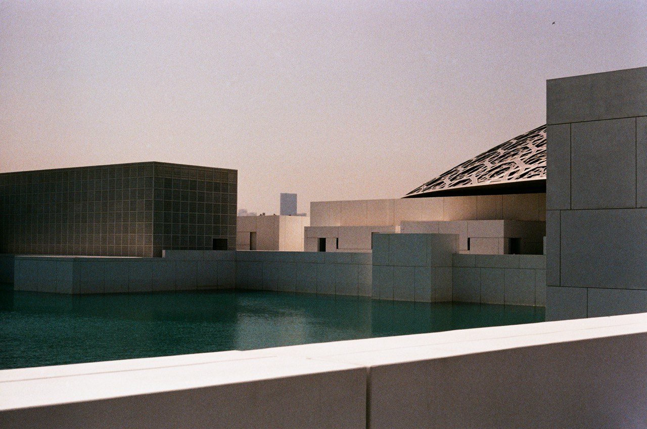 TATIANA DARINA — film photographer in St. Petersburg